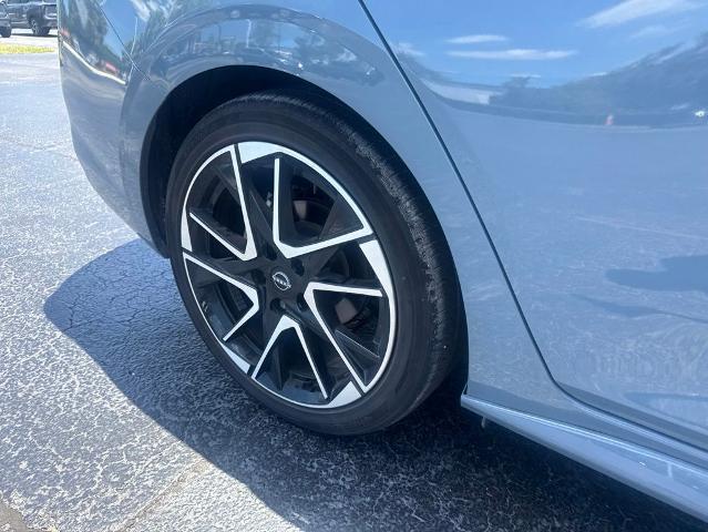 2024 Nissan Sentra SR Xtronic CVT