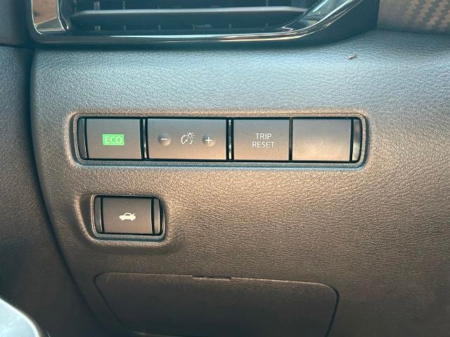 2024 Nissan Sentra SR Xtronic CVT