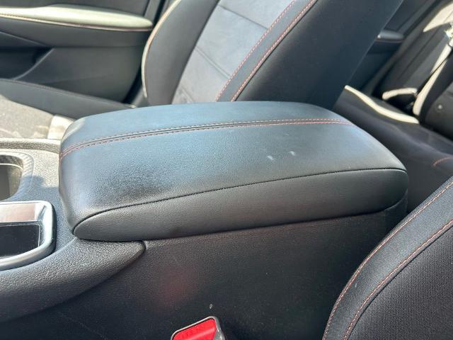 2024 Nissan Sentra SR Xtronic CVT