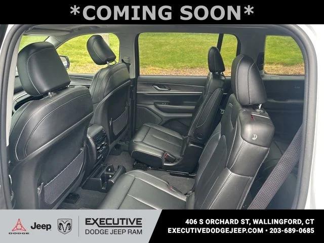 2023 Jeep Grand Cherokee L Limited 4x4