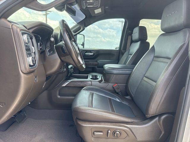 2023 GMC Sierra 2500HD 4WD Crew Cab Standard Bed Denali