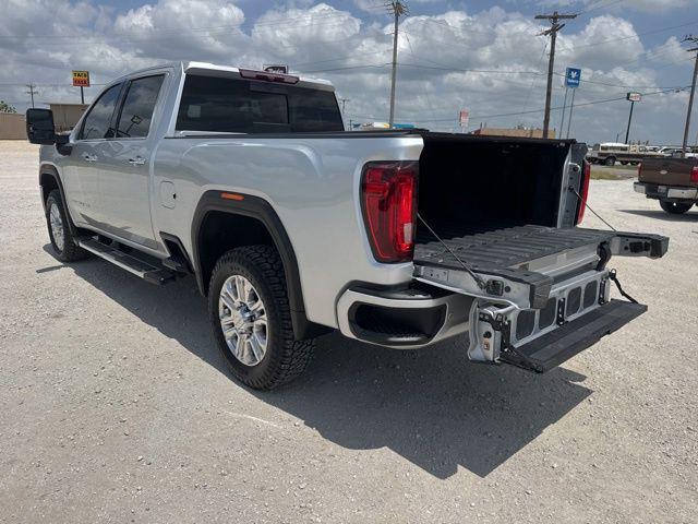 2023 GMC Sierra 2500HD 4WD Crew Cab Standard Bed Denali