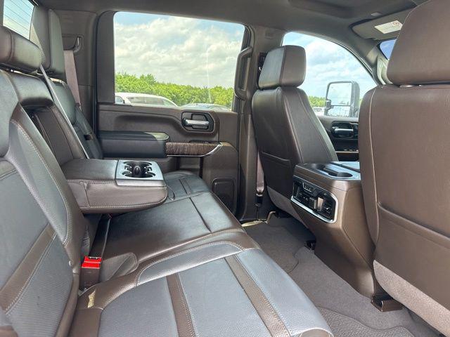 2023 GMC Sierra 2500HD 4WD Crew Cab Standard Bed Denali