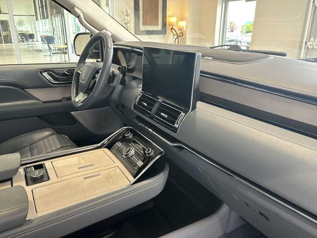 2023 Lincoln Navigator Black Label L