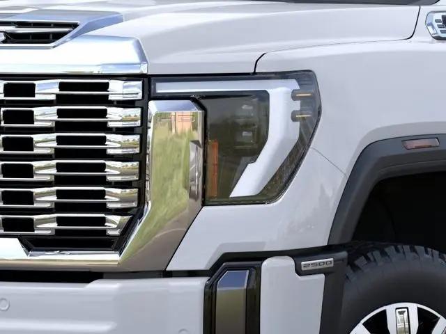 2026 GMC Sierra 2500HD Crew Cab, Standard Bed, Denali, 4WD