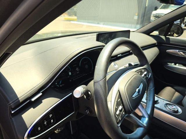 2024 Genesis GV70 2.5T AWD