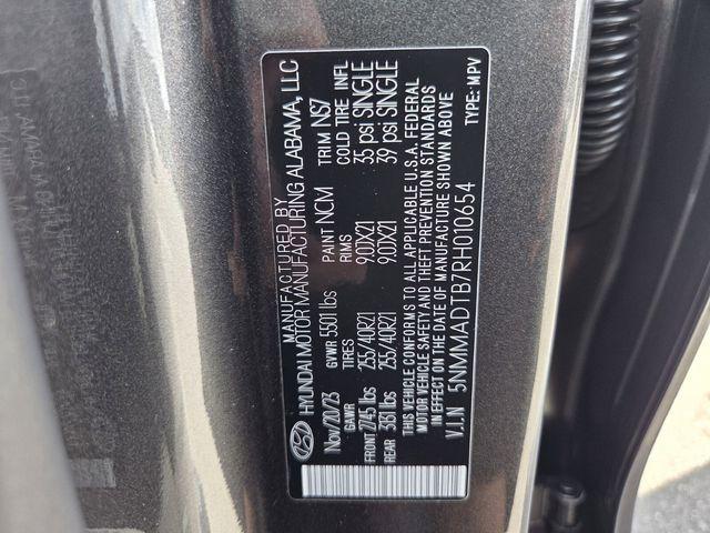 2024 Genesis GV70 2.5T AWD