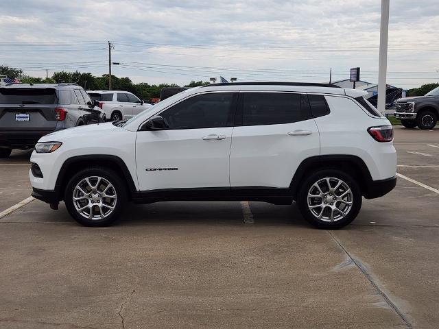 2024 Jeep Compass Latitude Lux FWD