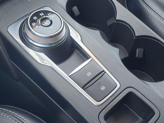 2025 Ford Escape Platinum