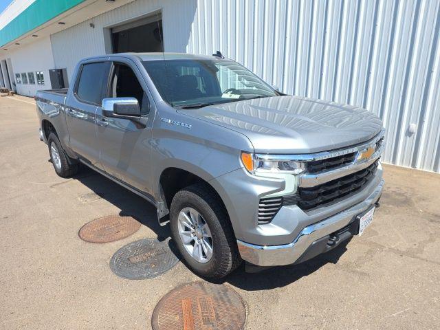 2025 Chevrolet Silverado 1500 4WD Crew Cab Standard Bed LT for sale in Selma, CA