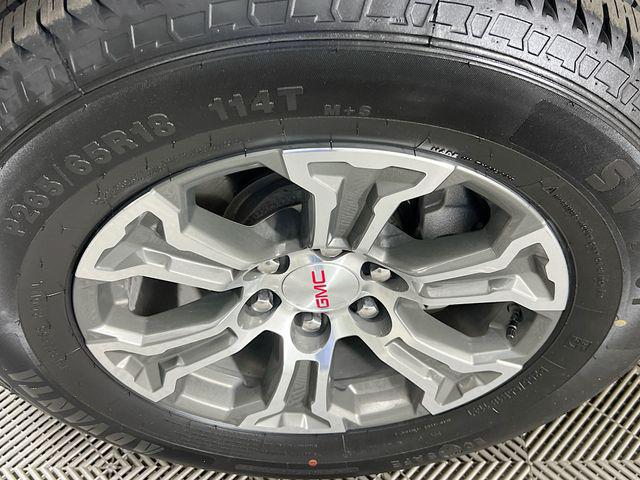 2025 GMC Sierra 1500 4WD Crew Cab Short Box SLT