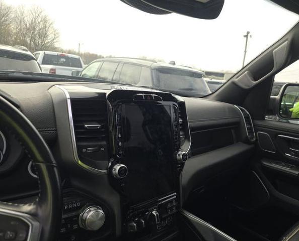 2022 Ram 1500 Laramie Crew Cab 4x4 5'7" Box