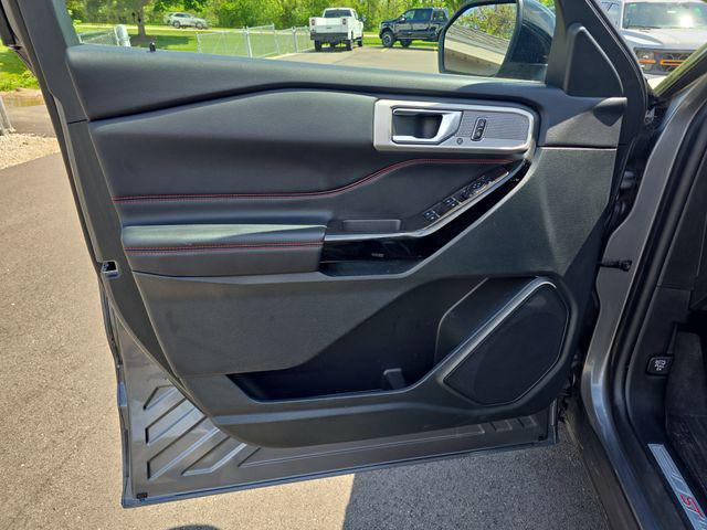 2024 Ford Explorer ST-Line