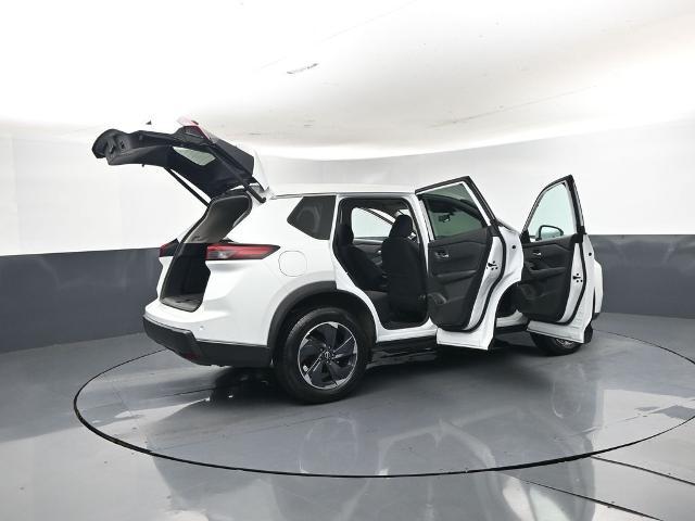 2024 Nissan Rogue SV FWD