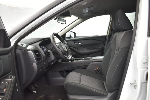 2024 Nissan Rogue SV FWD
