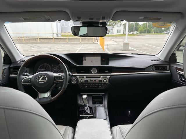 2018 Lexus ES 350 Base