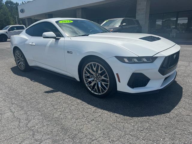 2024 Ford Mustang GT Premium Fastback