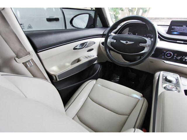 2023 Genesis GV70 2.5T AWD
