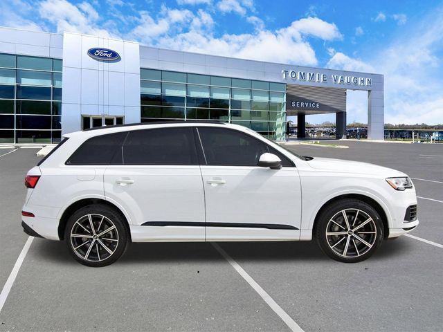2022 Audi Q7 Premium Plus 55 TFSI quattro Tiptronic