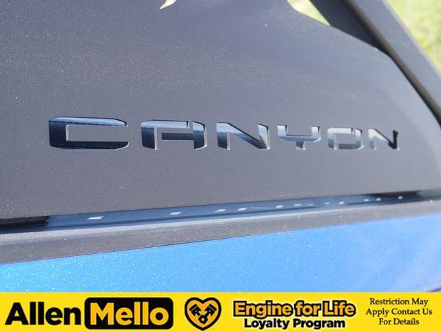 2023 GMC Canyon 4WD Crew Cab Short Box AT4