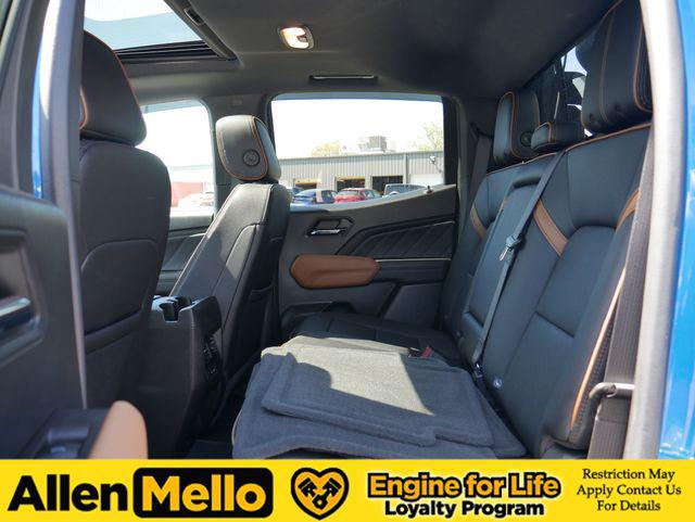 2023 GMC Canyon 4WD Crew Cab Short Box AT4