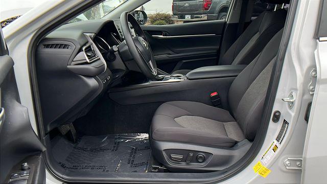 2023 Toyota Camry LE Hybrid