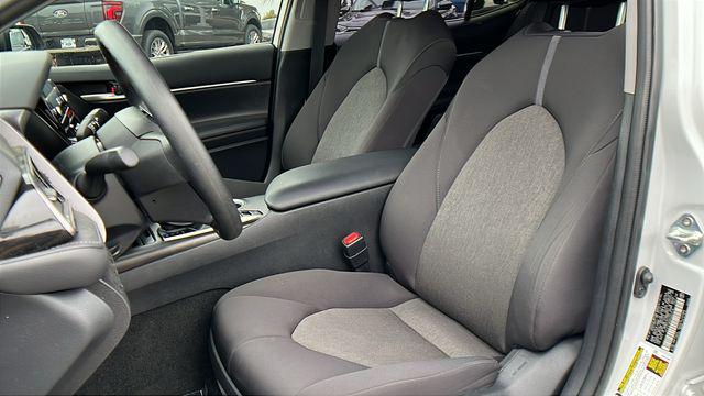 2023 Toyota Camry LE Hybrid