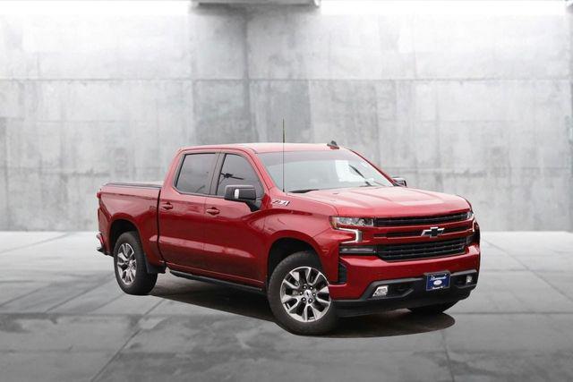 2022 Chevrolet Silverado 1500 4WD Crew Cab Short Bed RST