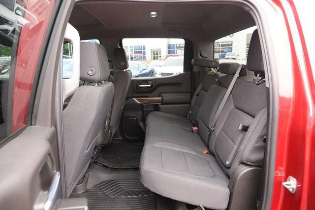 2022 Chevrolet Silverado 1500 4WD Crew Cab Short Bed RST