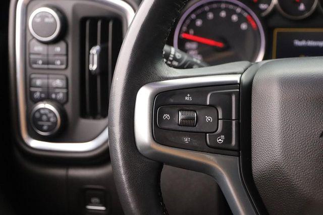 2022 Chevrolet Silverado 1500 4WD Crew Cab Short Bed RST