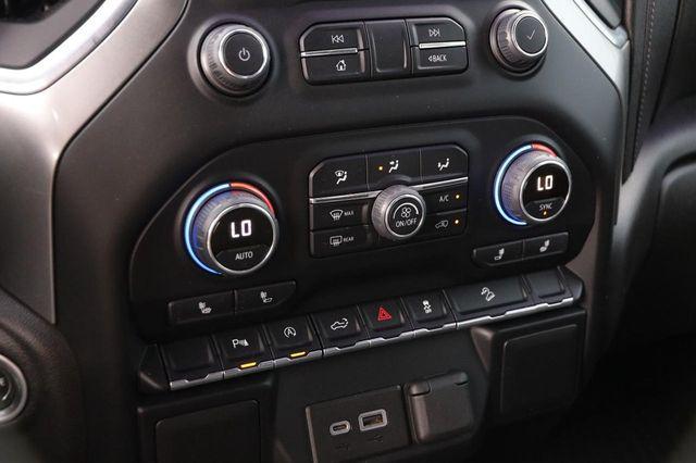 2022 Chevrolet Silverado 1500 4WD Crew Cab Short Bed RST