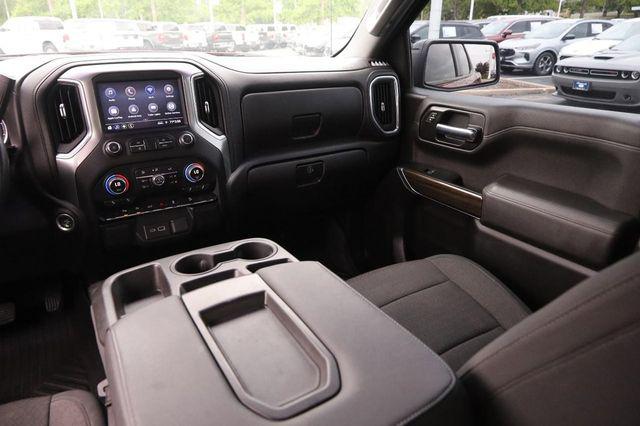 2022 Chevrolet Silverado 1500 4WD Crew Cab Short Bed RST