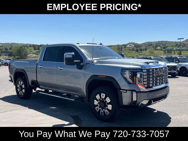 2024 GMC Sierra 2500HD 4WD Crew Cab Standard Bed Denali