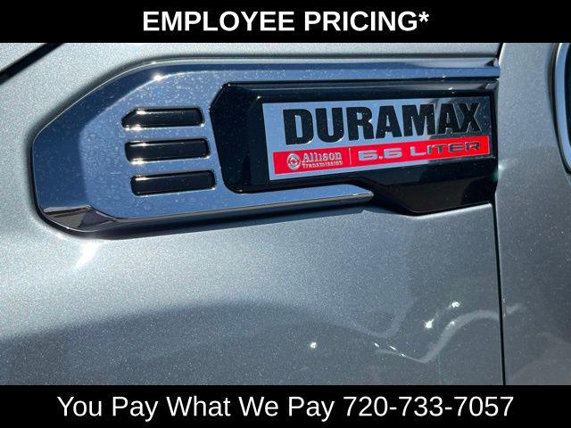 2024 GMC Sierra 2500HD 4WD Crew Cab Standard Bed Denali