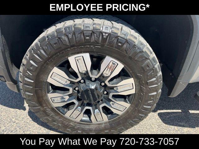 2024 GMC Sierra 2500HD 4WD Crew Cab Standard Bed Denali