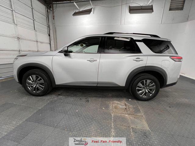 2025 Nissan Pathfinder SV FWD