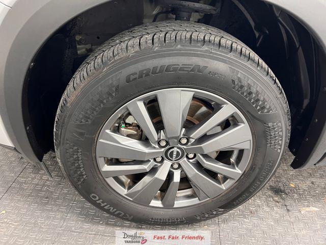 2025 Nissan Pathfinder SV FWD