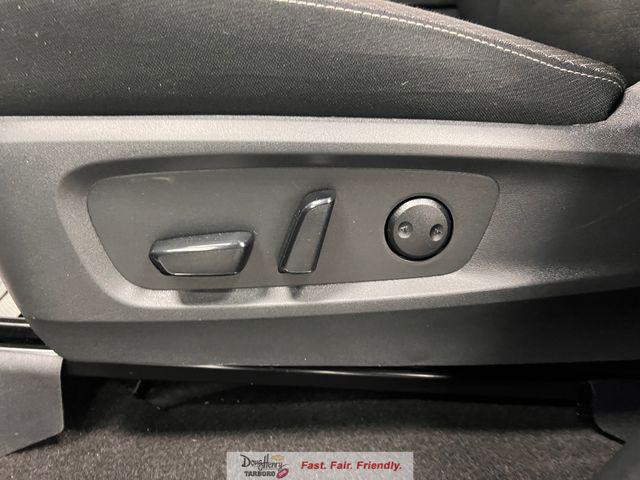 2025 Nissan Pathfinder SV FWD
