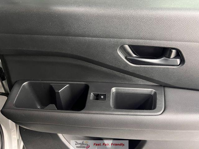 2025 Nissan Pathfinder SV FWD