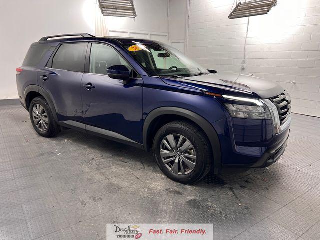2025 Nissan Pathfinder SV FWD