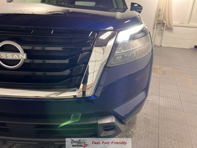2025 Nissan Pathfinder SV FWD
