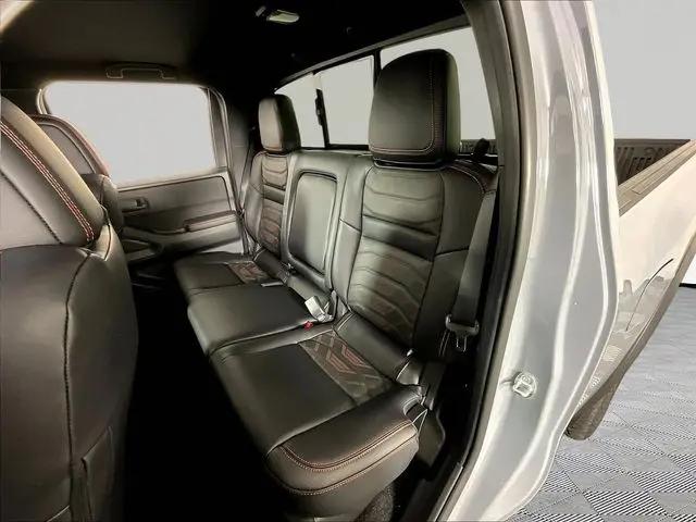 2026 Nissan Frontier Crew Cab Long Bed PRO-4X 4x4