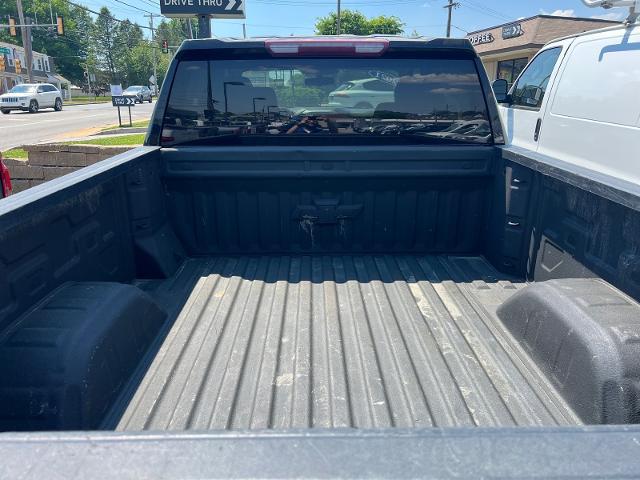 2021 Chevrolet Silverado 1500 4WD Crew Cab Standard Bed Custom