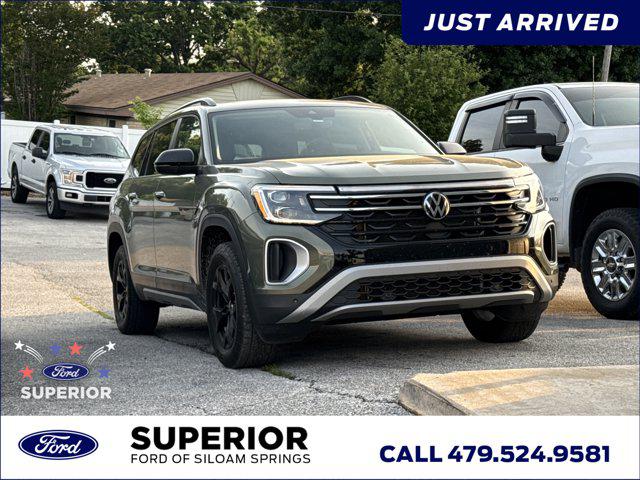 2025 Volkswagen Atlas 2.0T Peak Edition for sale in Siloam Springs, AR