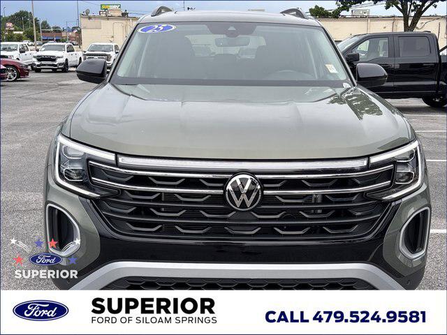 2025 Volkswagen Atlas 2.0T Peak Edition