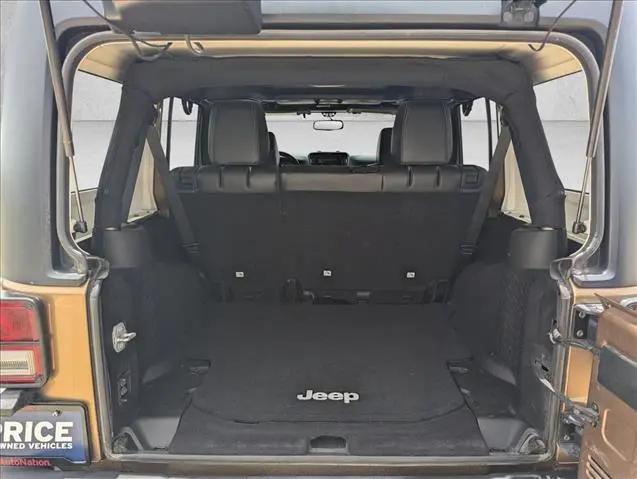 2015 Jeep Wrangler Unlimited Sahara