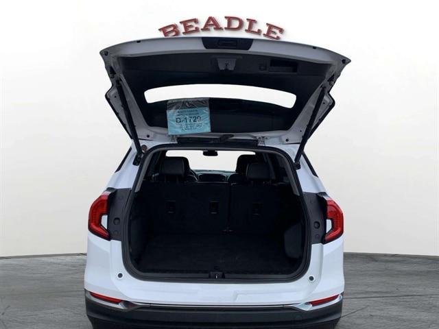 2023 GMC Terrain AWD AT4