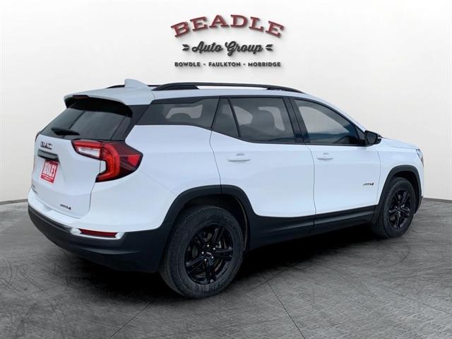 2023 GMC Terrain AWD AT4