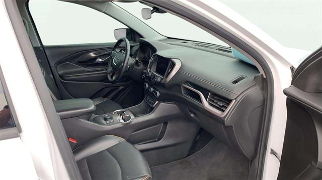 2023 GMC Terrain AWD AT4