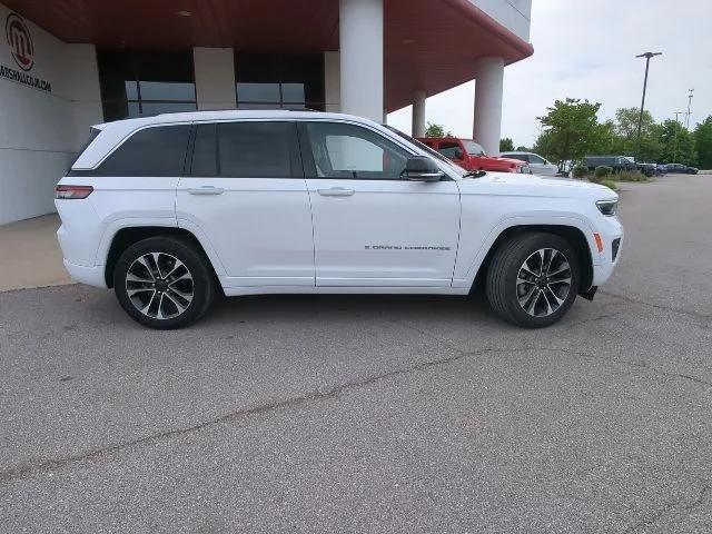 2023 Jeep Grand Cherokee Overland 4x4